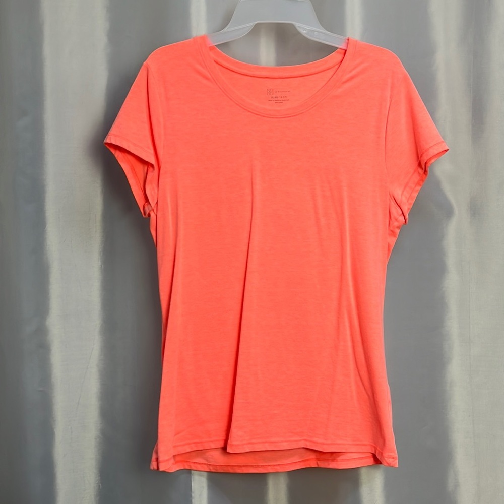No boundaries, women’s short sleeve T-shirt
